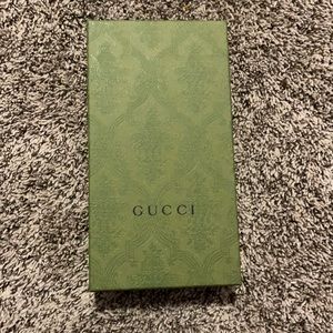 GUCCI wallet box with wallet dust bag and ribbon